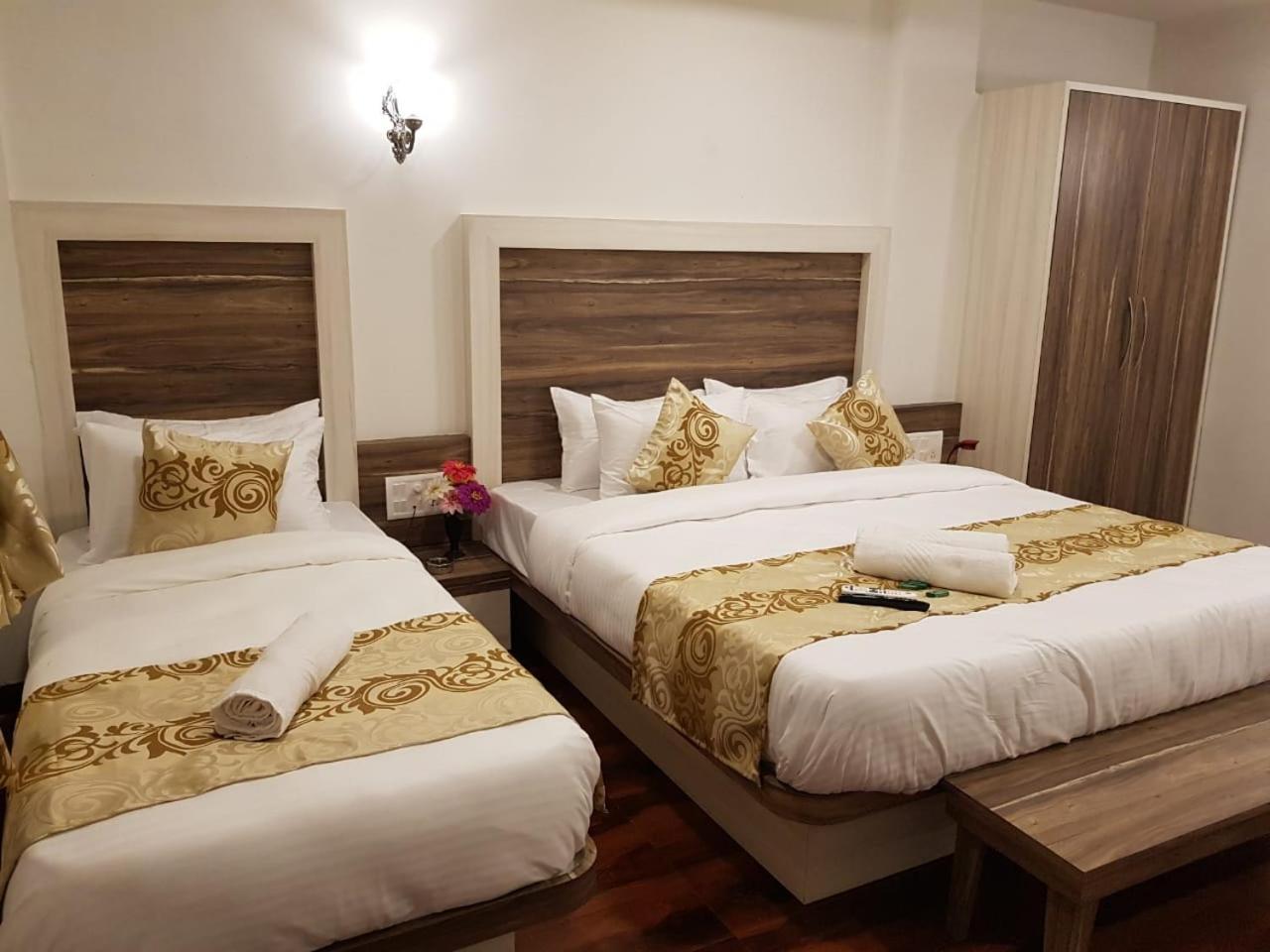C P Cottage Resort Mahābaleshwar Kültér fotó