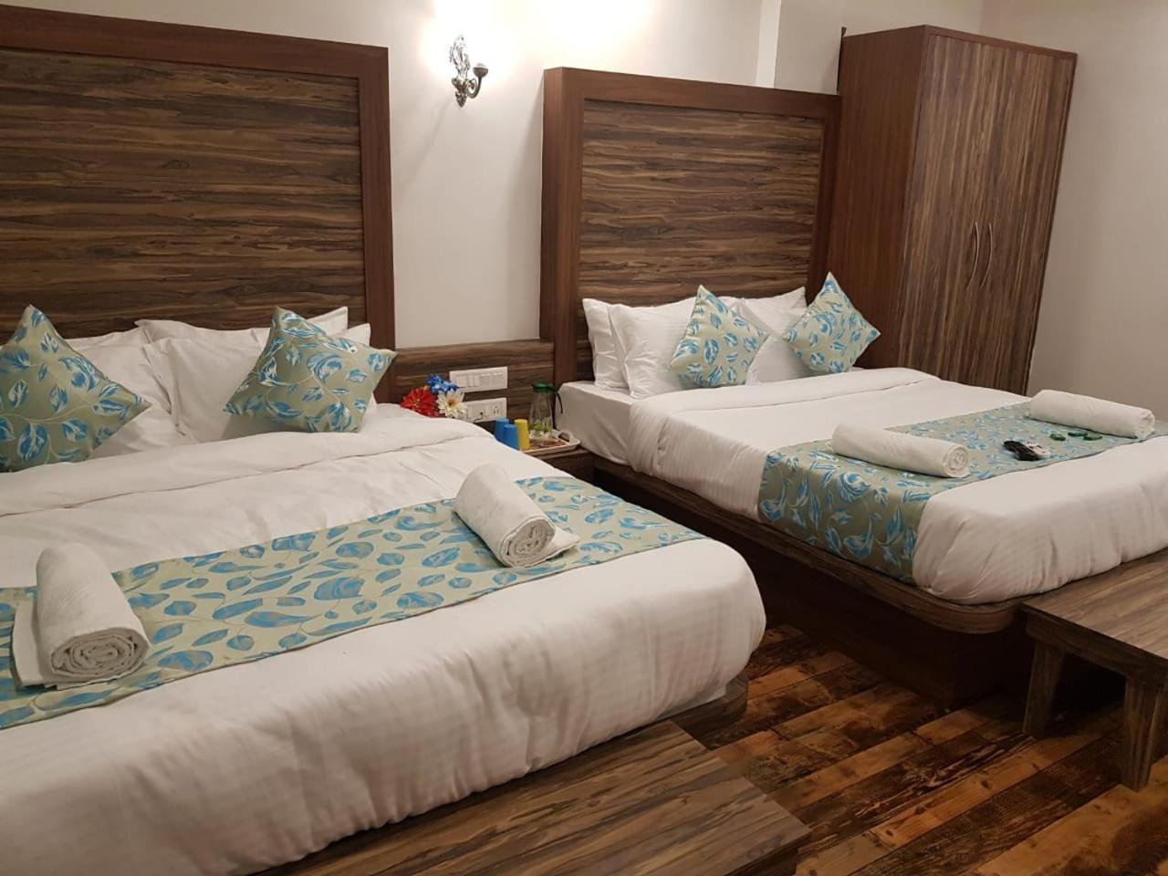 C P Cottage Resort Mahābaleshwar Kültér fotó