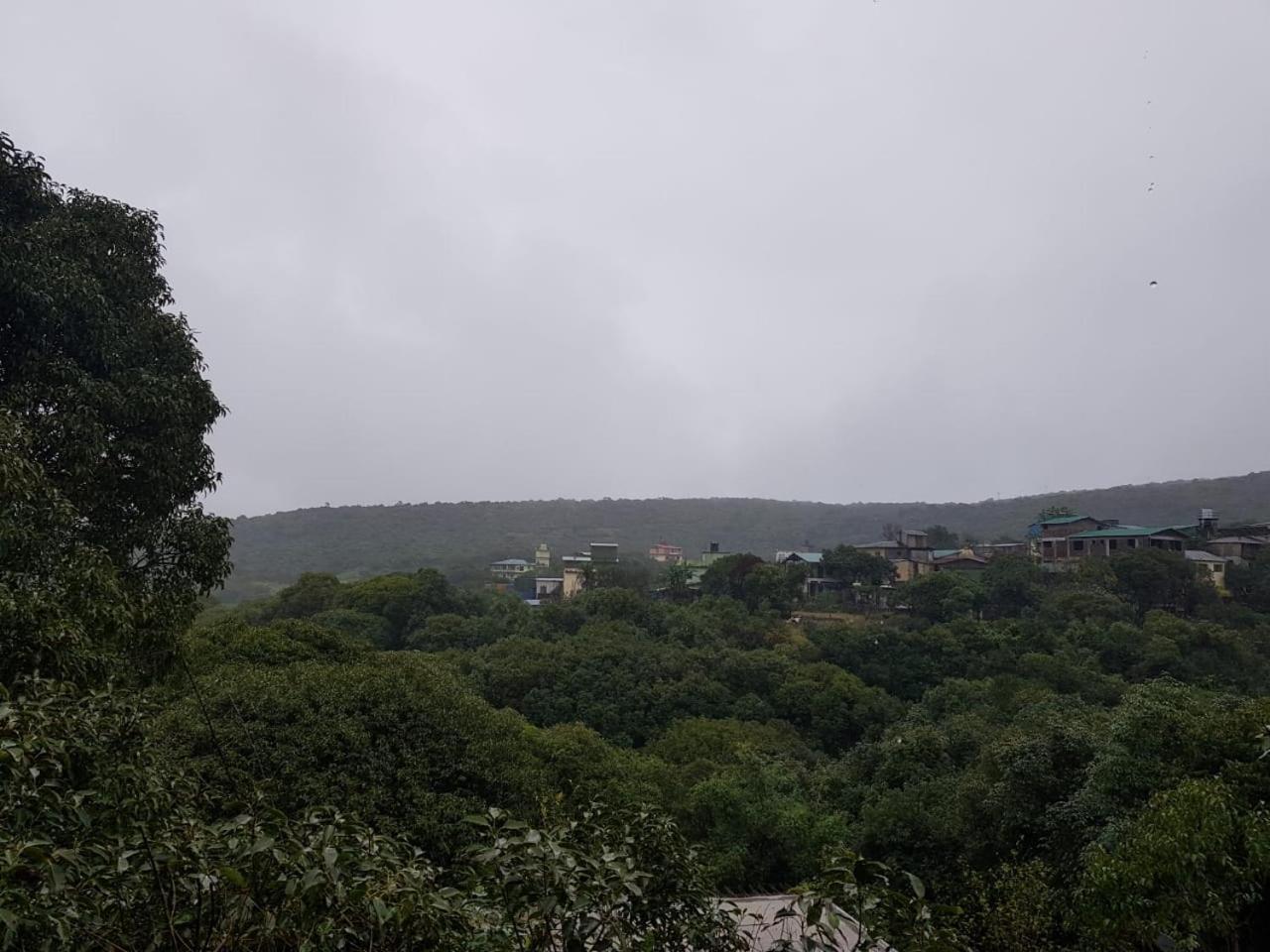 C P Cottage Resort Mahābaleshwar Kültér fotó