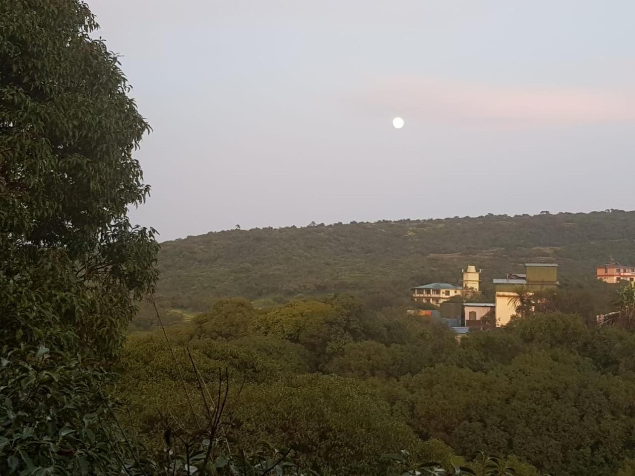 C P Cottage Resort Mahābaleshwar Kültér fotó