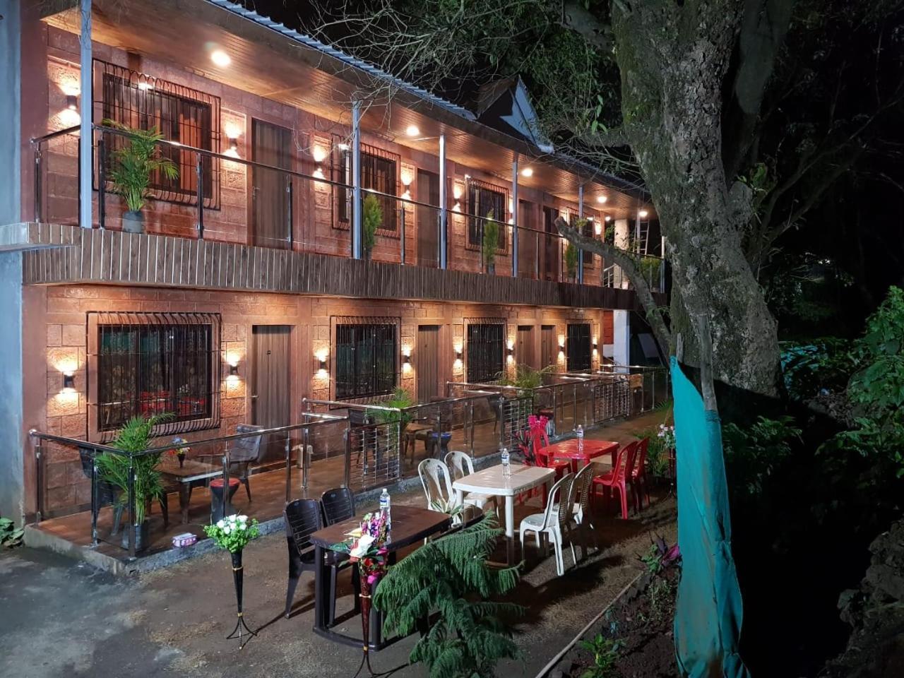 C P Cottage Resort Mahābaleshwar Kültér fotó