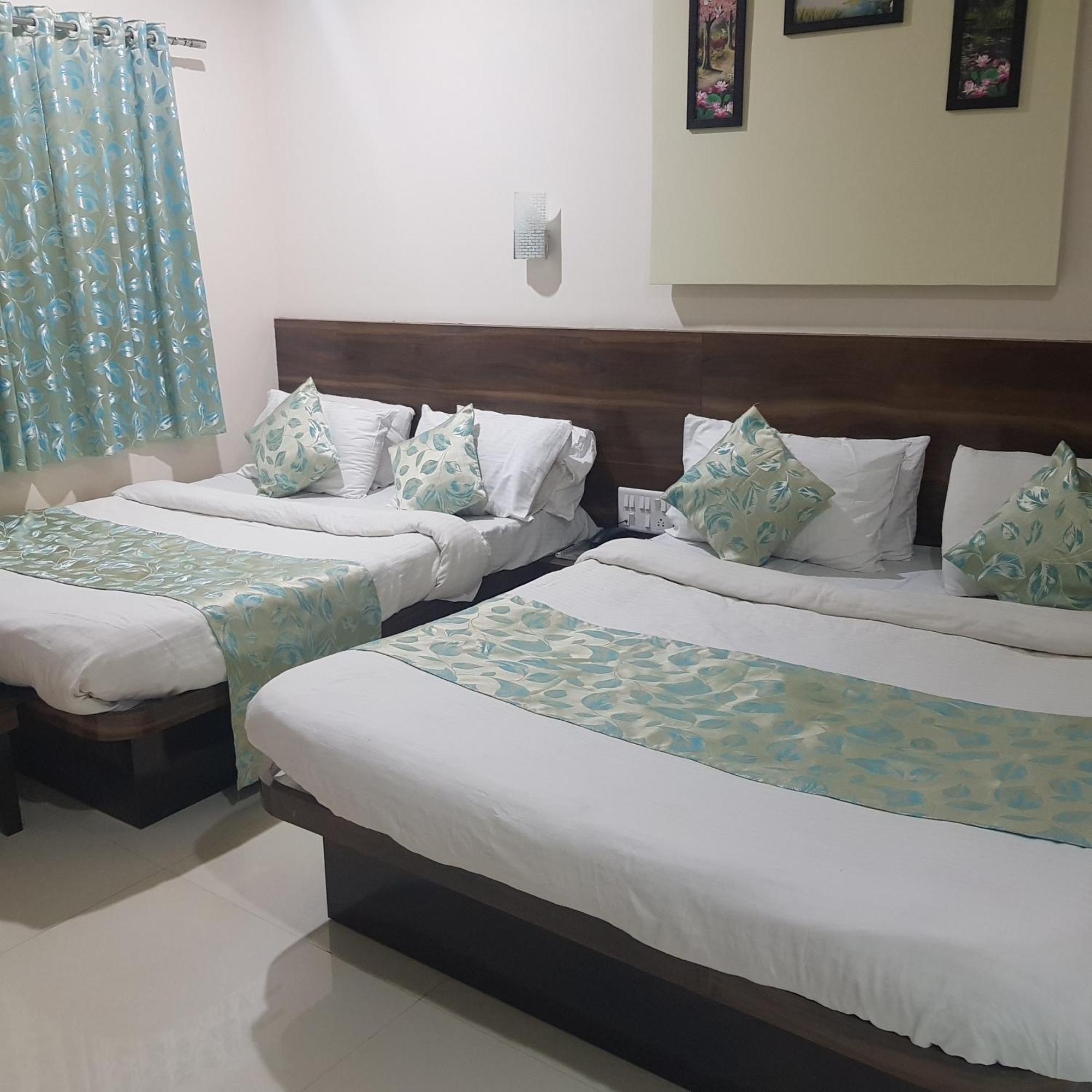 C P Cottage Resort Mahābaleshwar Kültér fotó