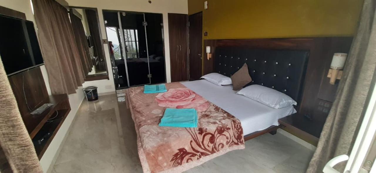 C P Cottage Resort Mahābaleshwar Kültér fotó